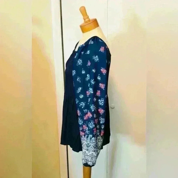 Haptics Boutique Navy Baby Doll Floral Raglan Sleeves and Square Neck size Small - Picture 6 of 11